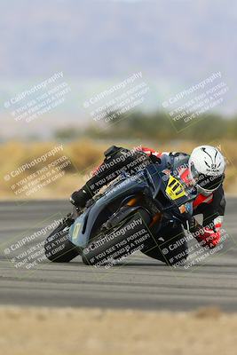 media/Feb-07-2025-CVMA Friday Practice (Fri) [[7034960ba2]]/3-Racer 3-NRS/Session 4 (Turn 16)/